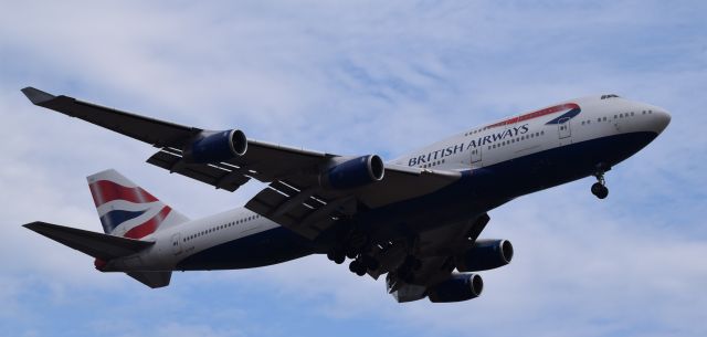 Boeing 747-200 (G-CIVF)