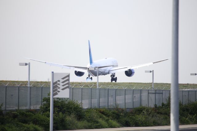 BOEING 787-10 Dreamliner (N13013)