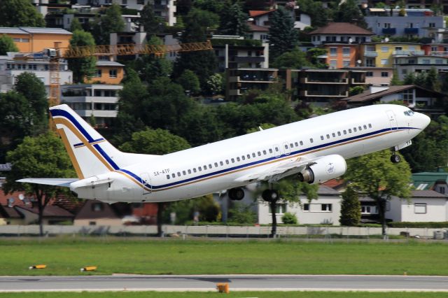 BOEING 737-400 (SX-ATF)