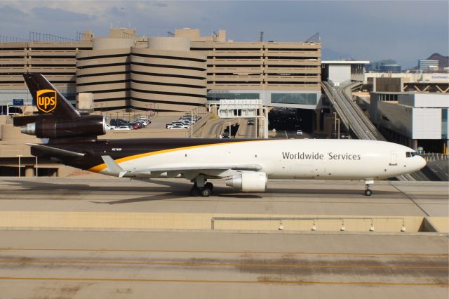 Boeing MD-11 (N276UP)