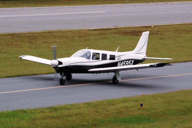 Piper Saratoga (N4595X)