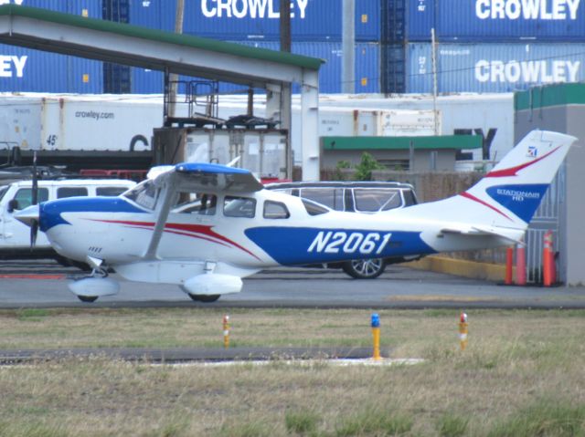 Cessna T206 Turbo Stationair (N2061)