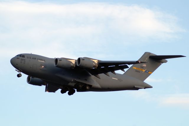 Boeing Globemaster III (10-0214) - USAF C-17 Globemaster 10-0214 arriving in Athens