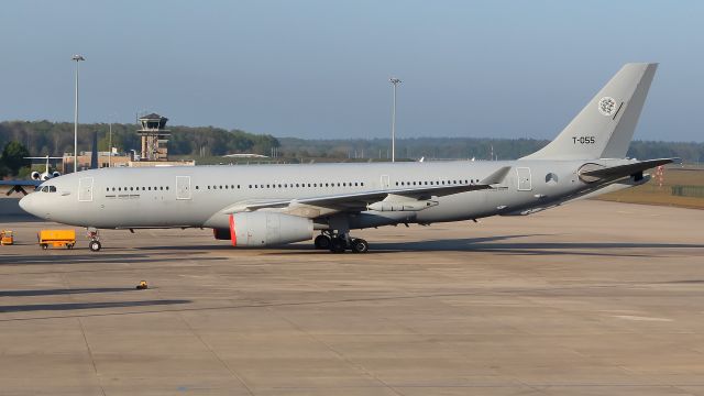 Airbus A330-300 (T055)