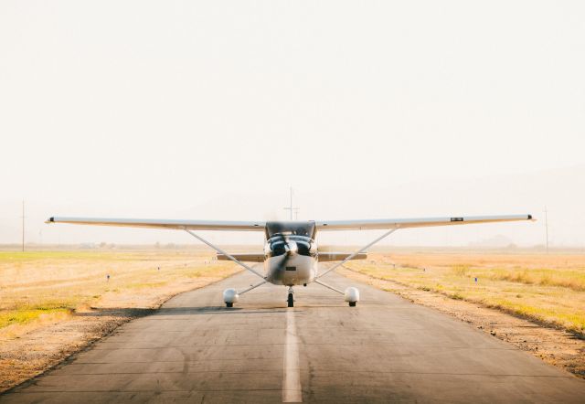 CESSNA T182 Turbo Skylane (N1325D)