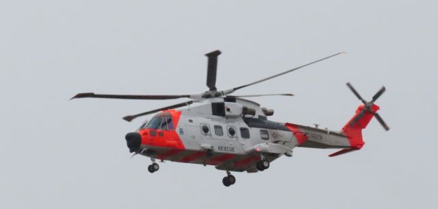 — — - Landing on ENHS 200meter from where I live.br /Saver60