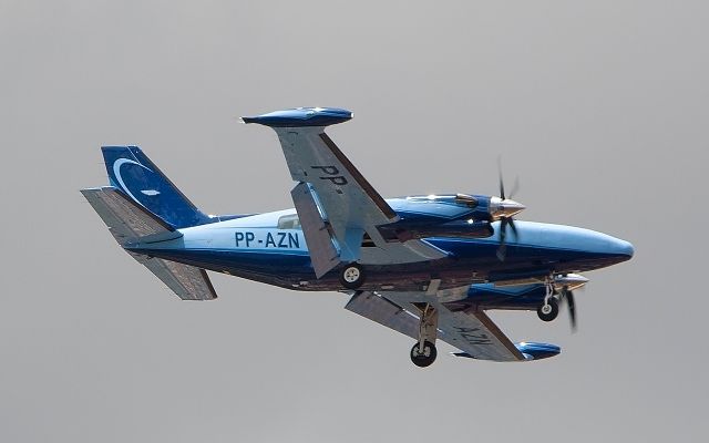 Piper Cheyenne 2 (PP-AZN)