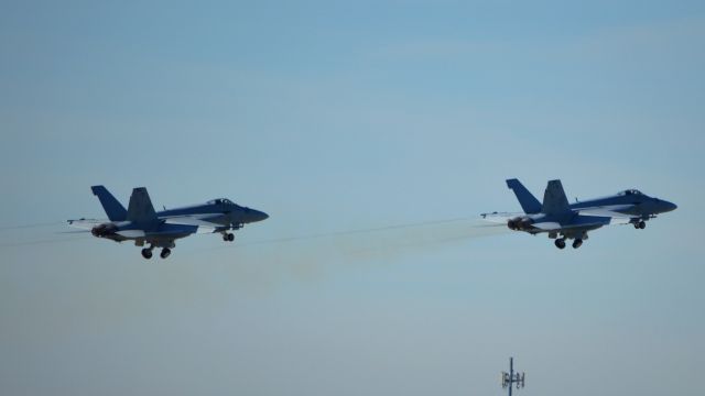 McDonnell Douglas FA-18 Hornet — - PARTY11 flight of 4, element 1 pulling the gear into the well after taking off.