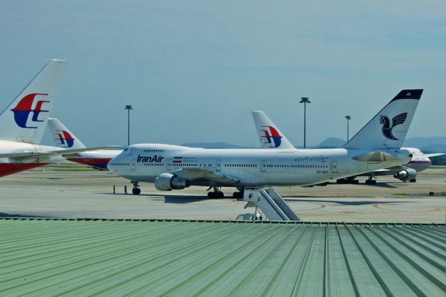 Boeing 747-200 (EP-IAH)