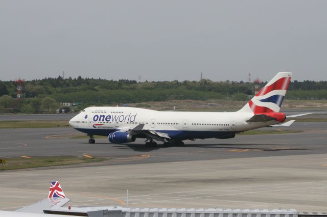 Boeing 747-400 (G-BNLI)