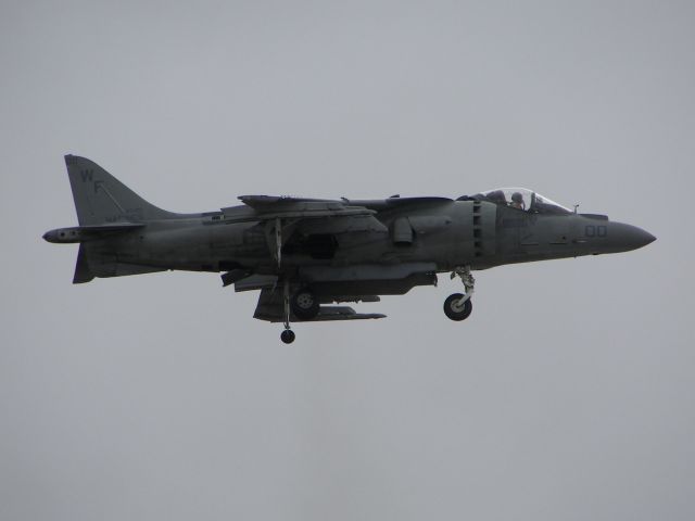 — — - MCAS Miramar Airshow 2007  San Diego, CA  Harrier Solo Demo!