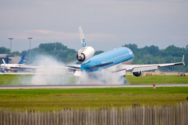 Boeing MD-11 (PH-KCD)