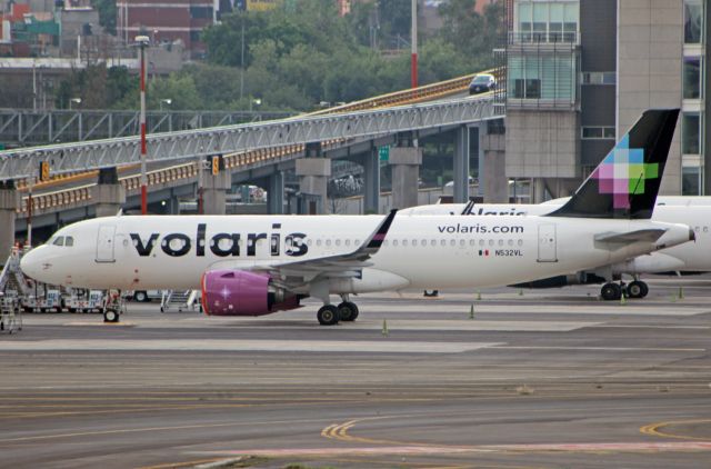 Airbus A320neo (N532VL) - Volaris / Airbus A320-271N / MSN 7804 / N532VL / MMMX 07/2020