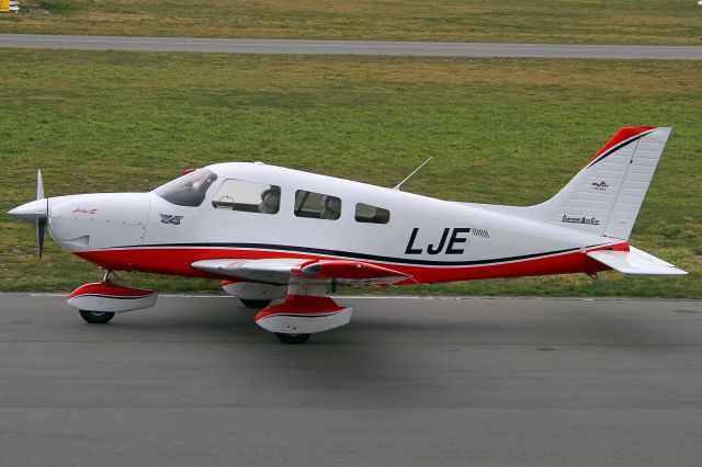 Piper Cherokee (ZK-LJE)