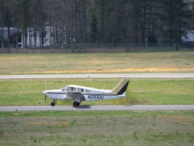 Piper Cherokee (N2551U)