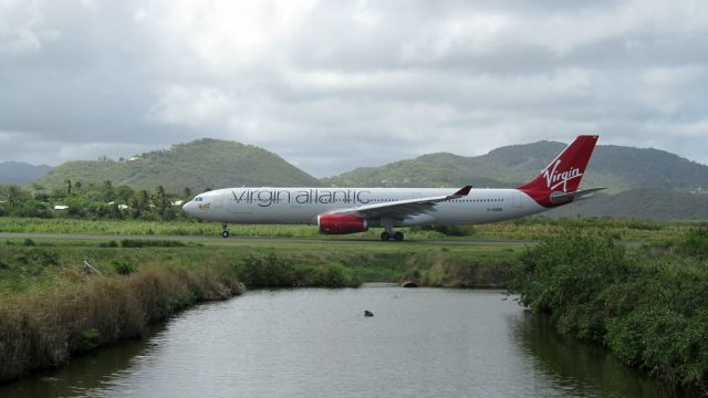 Airbus A330-300 (G-VGBR)