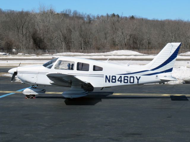 Piper Cherokee Arrow (N8460Y)