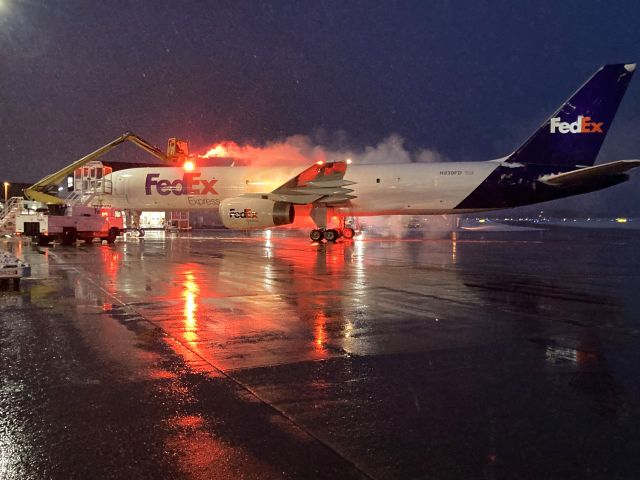 Boeing 757-200 (N930FD) - April snowfalls are making it necessary to get the deicing equipment out. Nothing short of a blizzard expected in areas of the Upper Midwest on 4-2-24.