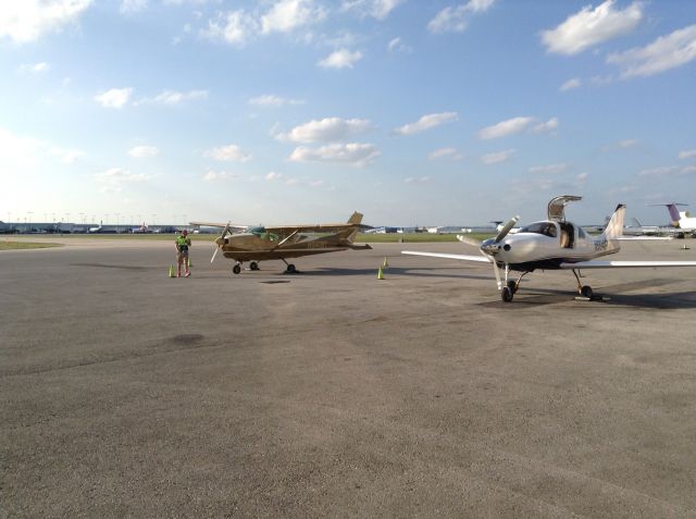 Cessna Centurion (N9419T) - Million Air in SAT....soooooo nice