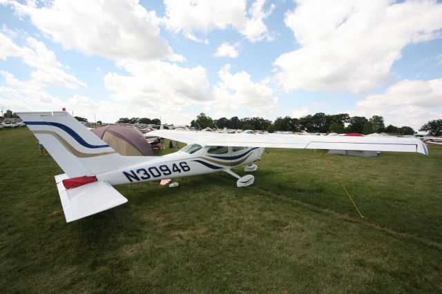 Cessna Skylane (N30946) - To see more photos from the 2013 EAA Airventure, click here- a rel=nofollow href=http://www.facebook.com/media/set/?set=a.10153121083865078.1073741840.283142505077&type=1&l=dc84cd9463https://www.facebook.com/media/set/?set=a.10153121083865078.1073741840.283142505077&type=1&l=dc84cd9463/a