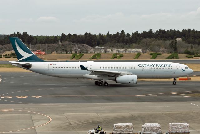 Airbus A330-300 (B-LAZ)