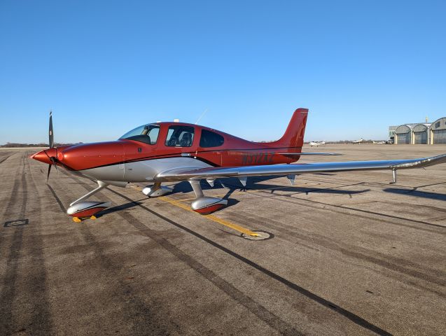 Cirrus SR-20 (N312AZ)