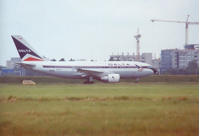 Airbus A310 (N819PA) - Delta A310-324F cn456 Archief 91-93