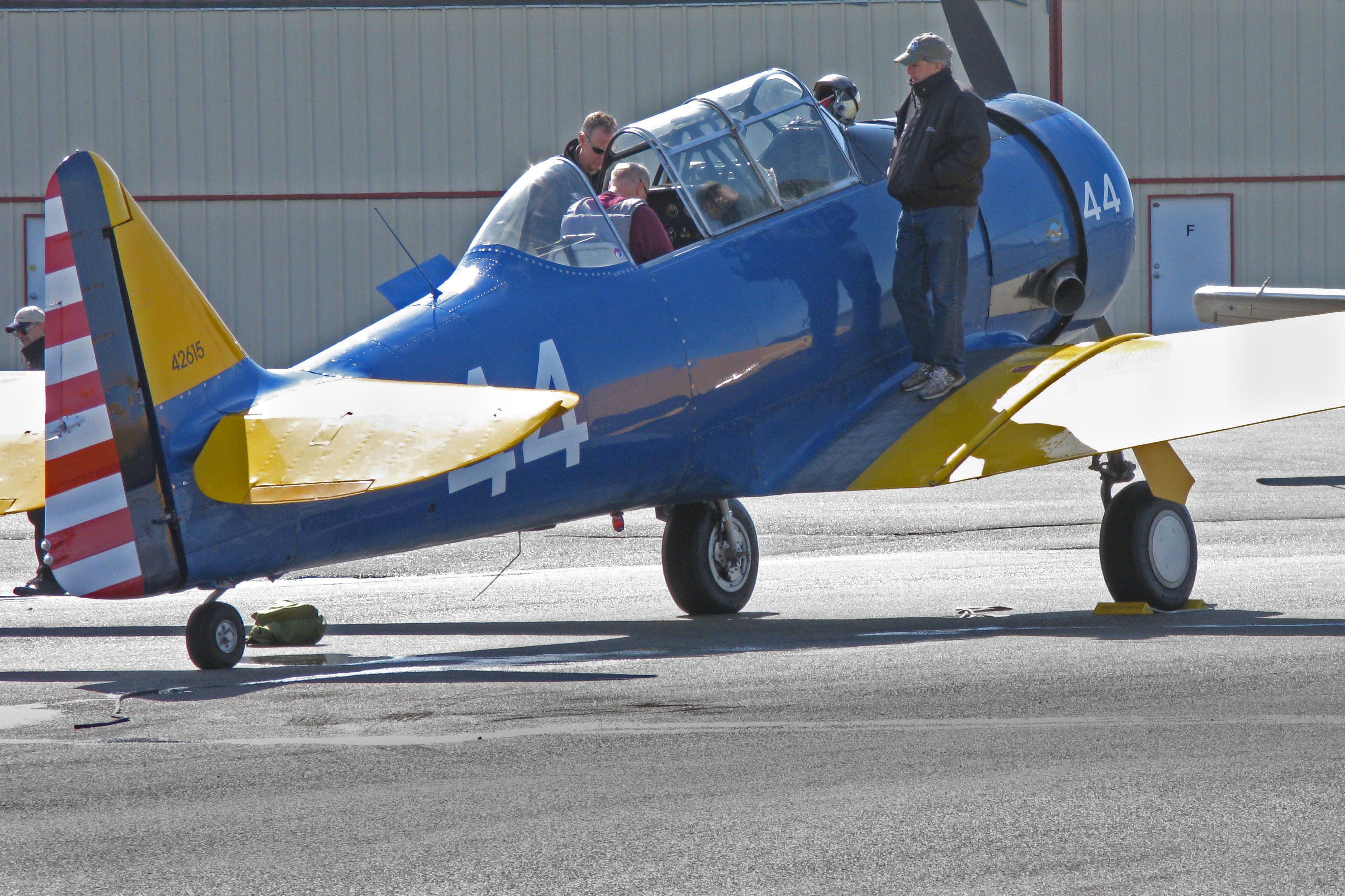 North American T-6 Texan — - a rel=nofollow href=http://www.heritageflight.org/collections/t6-f-texan/http://www.heritageflight.org/collections/t6-f-texan//a