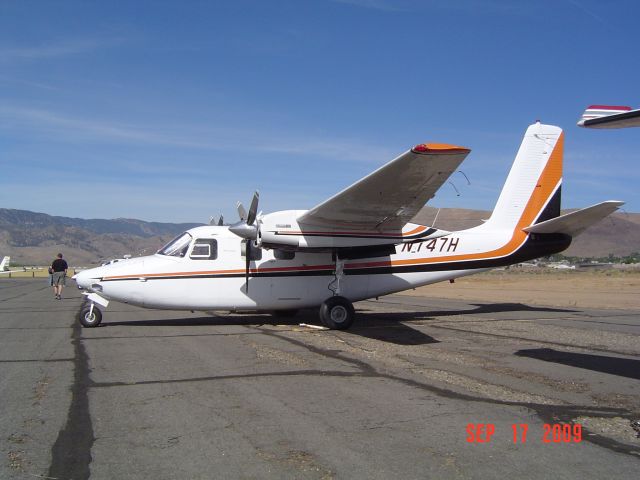 Rockwell Turbo Commander 690 (N747H)