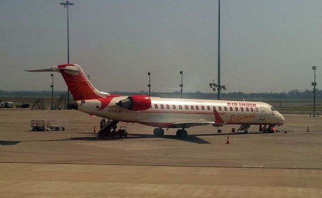 Canadair Regional Jet CRJ-700 (VT-RJB)