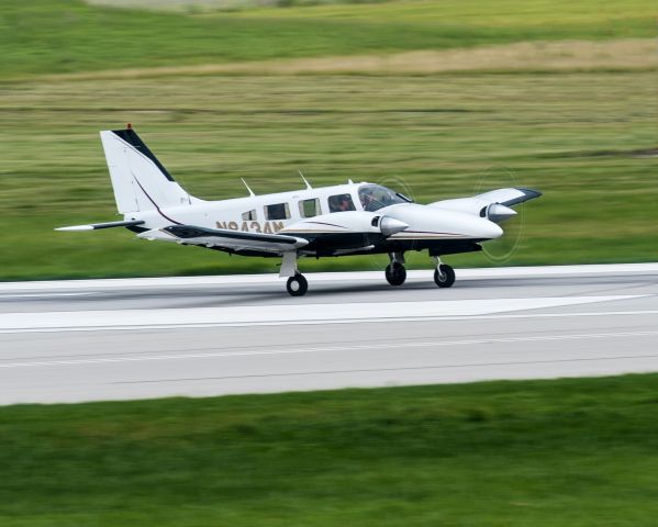 Piper Seneca (N8434M)