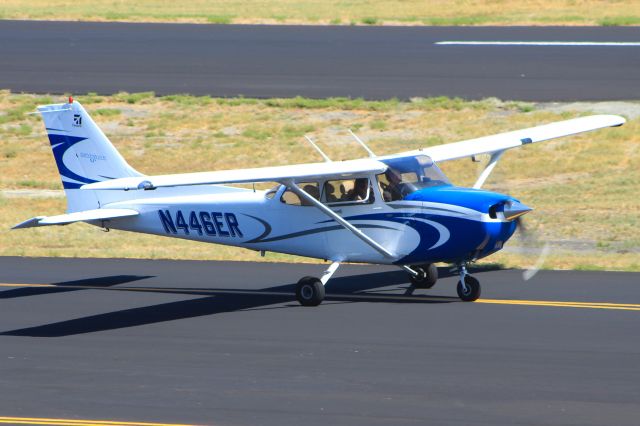 Cessna Skyhawk (N446ER)