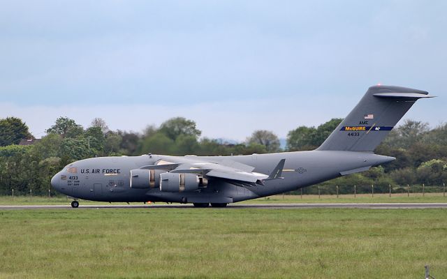 04-4133 — - rch690 usaf mcguire c-17a 04-4133 after landing at shannon 1/6/19.