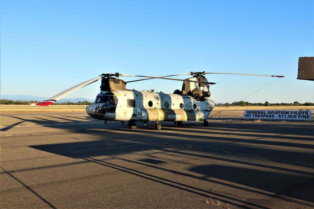 N160BE — - KRDD - ex US Army CH-47D 90-00182 on the ramp at Redding, 8/14/2019 this Chinook is looking real odd here at Redding and in need of some paint. My contact at Redding Air Services was not here and the helicopter was gone the next day.