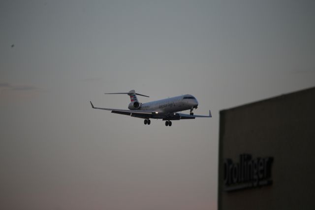 Canadair Regional Jet CRJ-700 (N658CA)