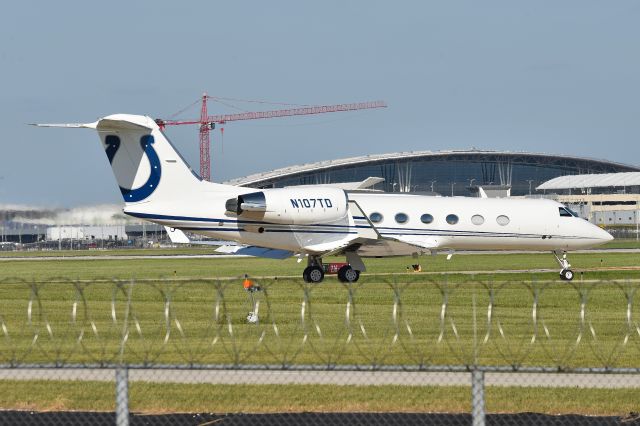 Gulfstream Aerospace Gulfstream IV (N107TD) - Bopper Airways. 5-L. 09-10-23. Possibly with Stephen Still's on board since he played at a concert at Lucas Oil stadium Friday evening and was at Colts-Jags game on Sunday.