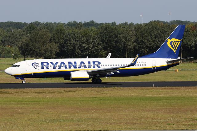 Boeing 737-800 (EI-DAG)