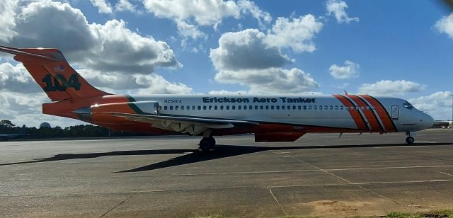 McDonnell Douglas MD-87 (N294EA)