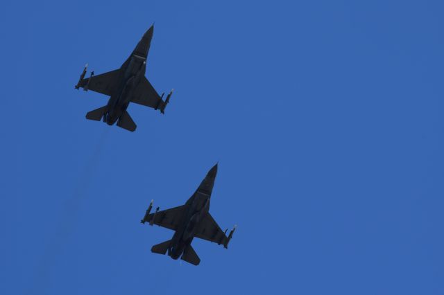 Lockheed F-16 Fighting Falcon — - Flyover Doak Campbell Stadium Tallahassee, Florida 23OCT17 55th Fighter Squadron Shaw AFB South Carolina