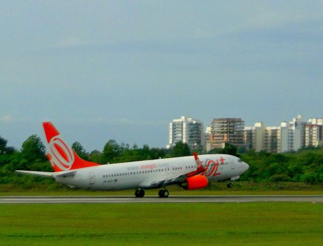 Boeing 737-800 (PR-GGY)