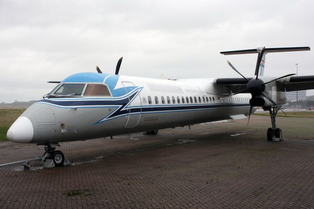 de Havilland Dash 8-400 (LN-RDZ)