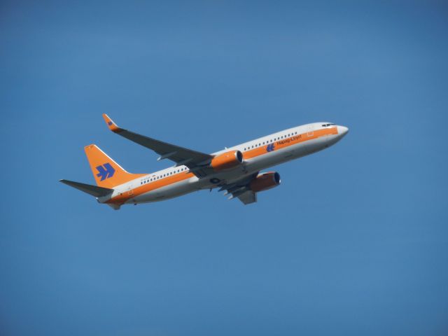 Boeing 737-800 (D-ATUF)