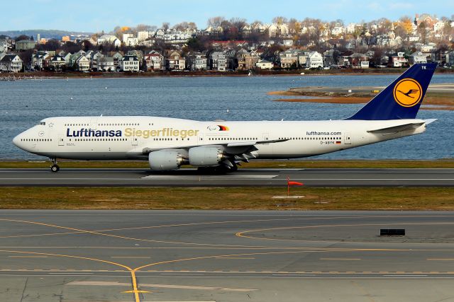 BOEING 747-8 (D-ABYK) - Fanhansa arriving from Frankfurt