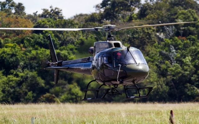 Eurocopter AS-350 AStar (PS-HBM)