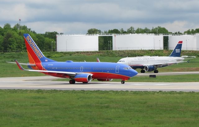 Boeing 737-700 (N771SA)