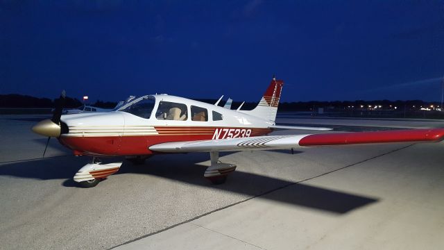 Piper Cherokee (N75239)