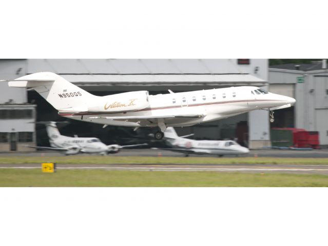 Cessna Citation X (N950QS) - Take off RW16.