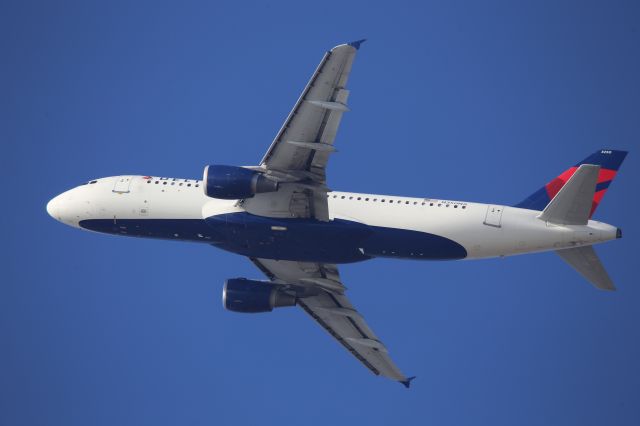 Airbus A320 (N350NA)