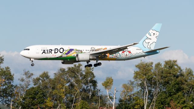 BOEING 767-300 (JA602A) - “Bear Do Hokkaido Jet” LIVERYbr /Hokkaido International Airlines / Boeing 767-381br /Sep.24.2017 New Chitose Airport [CTS/RJCC] JAPAN