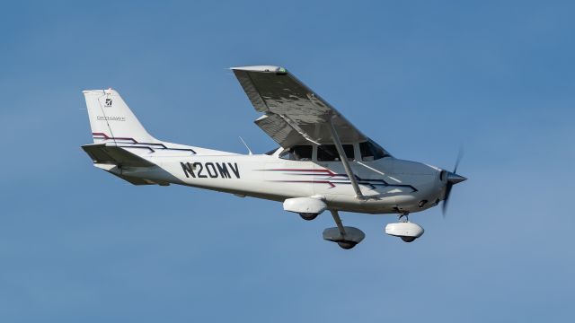 Cessna Skyhawk (N20MV) - 4/10/19